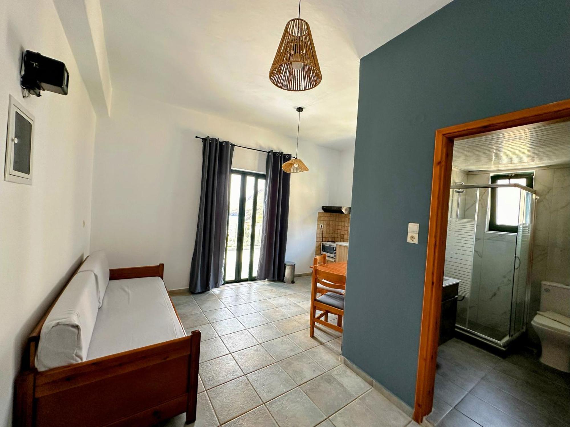 4Seasons Sfakia Apartment Khora Sfakion Bagian luar foto